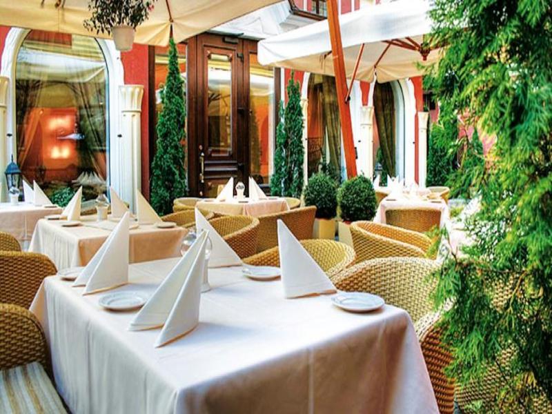 Optima Collection Podil Plaza Hotel Kiev Ngoại thất bức ảnh