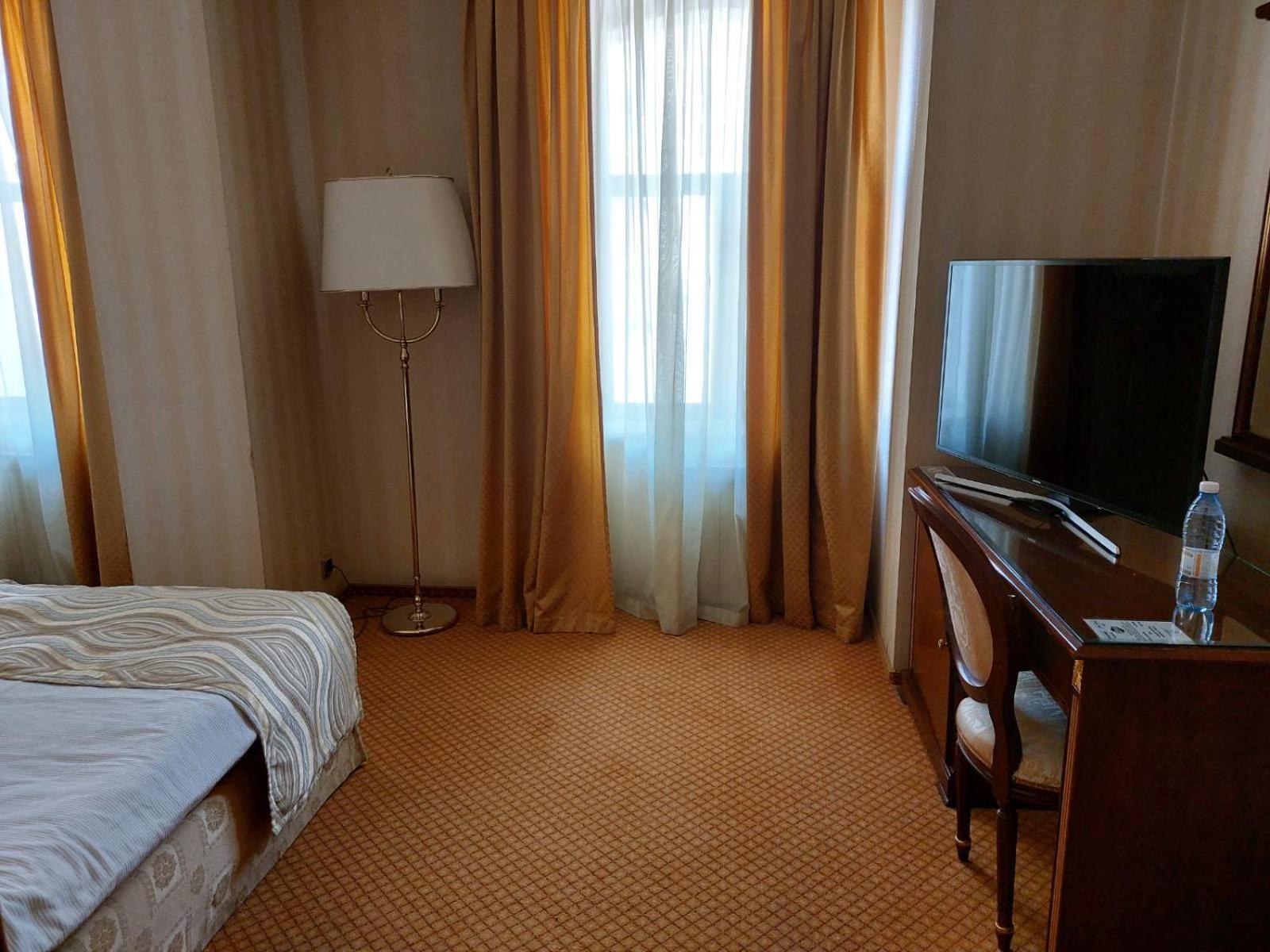 Optima Collection Podil Plaza Hotel Kiev Ngoại thất bức ảnh