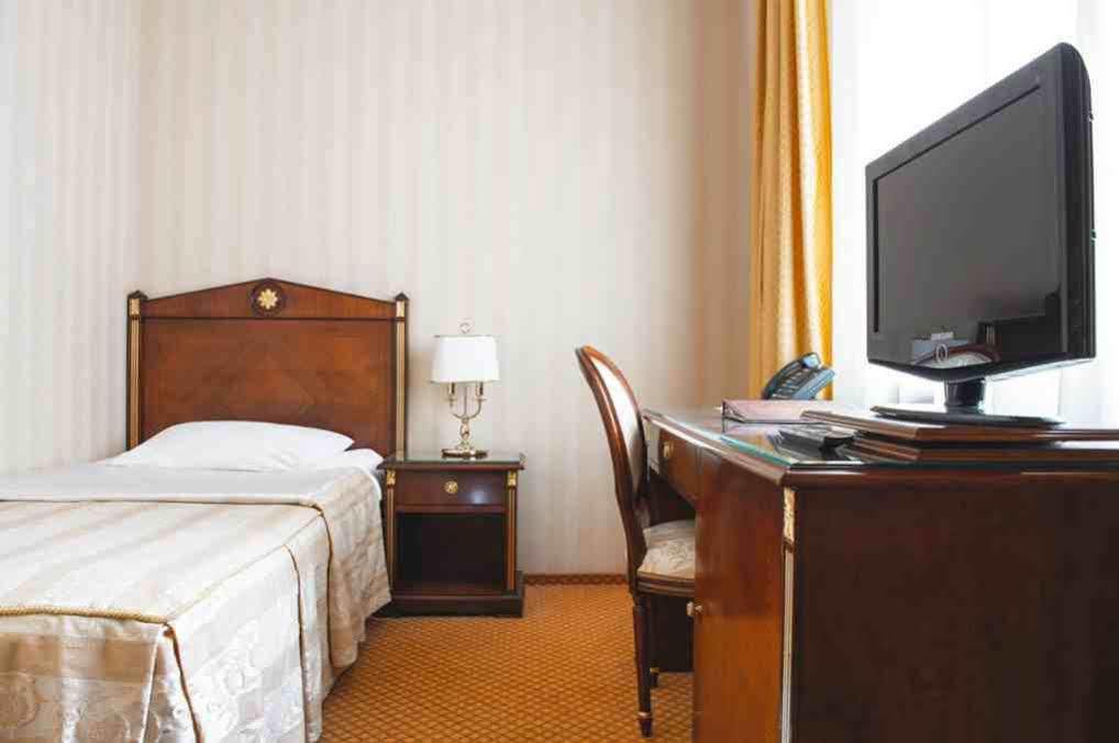 Optima Collection Podil Plaza Hotel Kiev Ngoại thất bức ảnh
