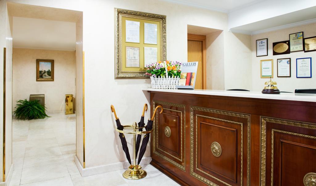 Optima Collection Podil Plaza Hotel Kiev Ngoại thất bức ảnh